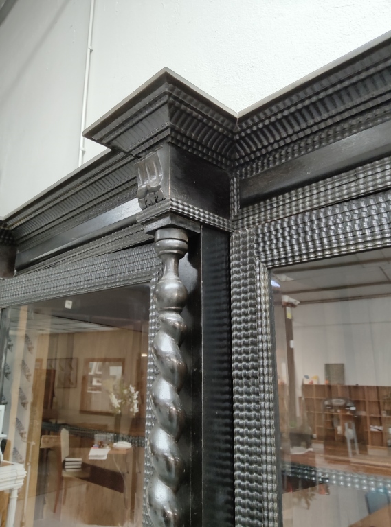 Grand Baroque Revival Ebonised Display Cabinet with Glass Doors and Carved Panels - Image 4