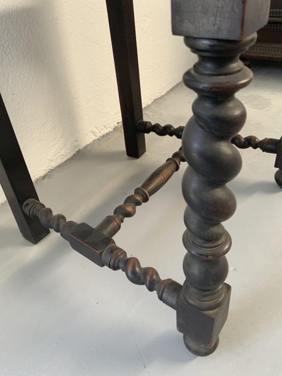 Grand Baroque Revival Walnut Desk with Leather Writing Surface and Four Chairs - Image 18