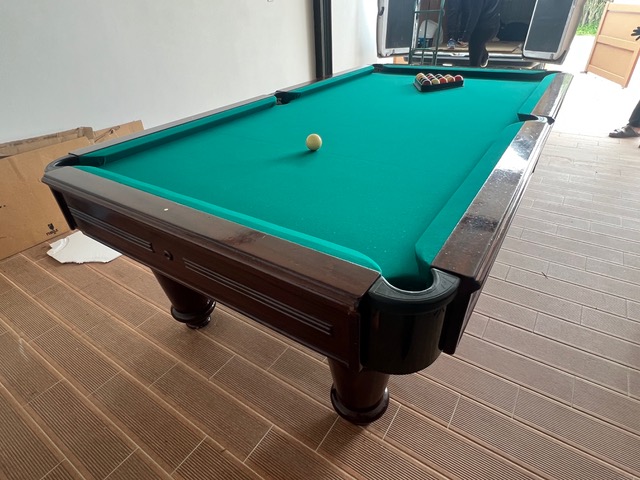 Traditional 7ft British Pub Pool Table with Three-Piece Slate Bed – Local Delivery & Professional Installation Available - Image 3